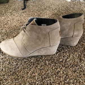 TOMS beige wedge bootie